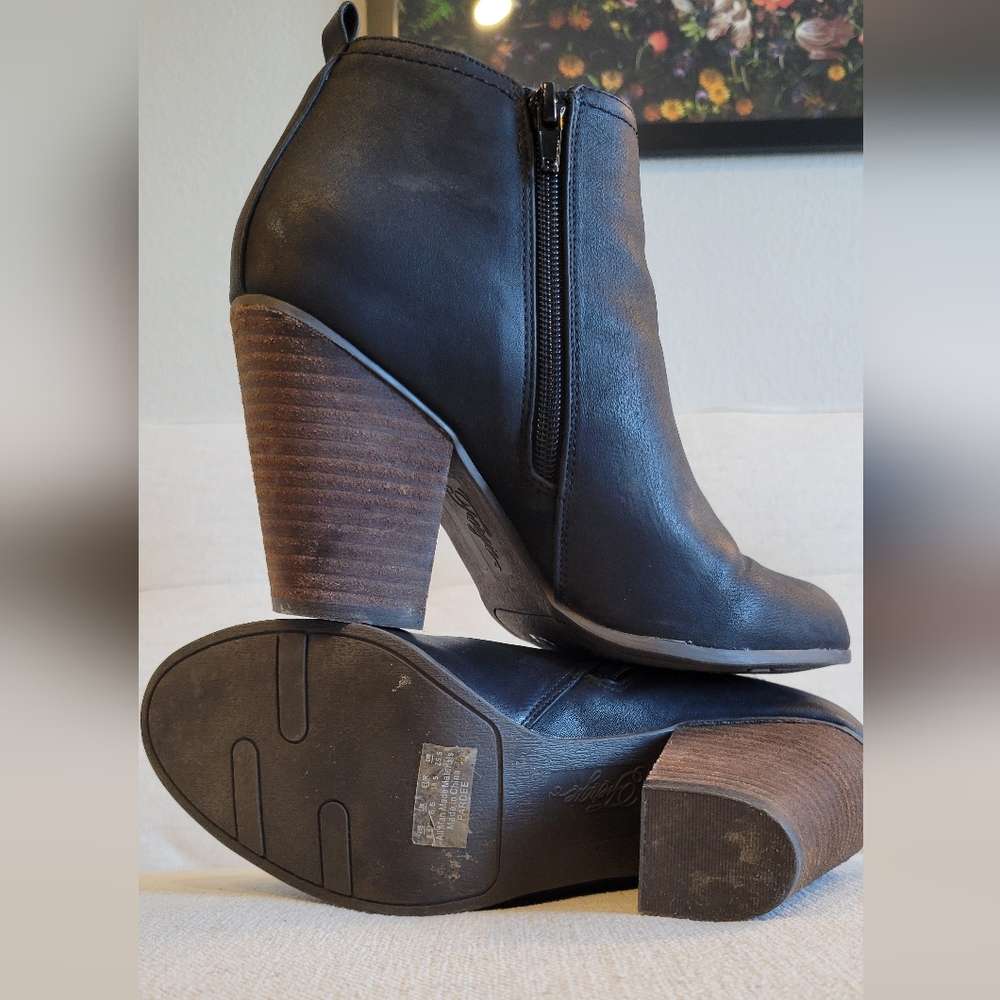 Black Ankle Boots